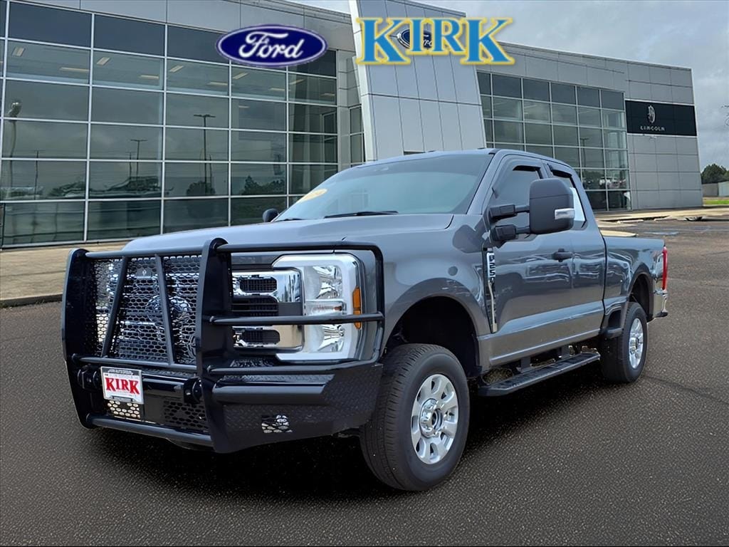 Used 2024 Ford F-250 XLT Extended Cab