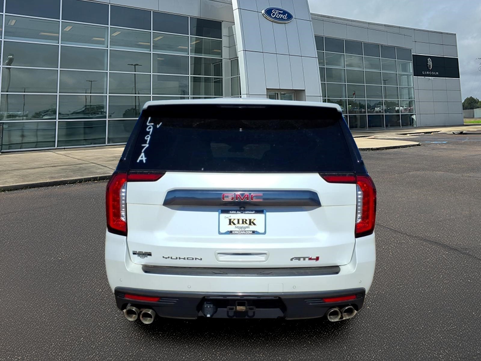 Used 2024 GMC Yukon XL AT4 Sport Utility