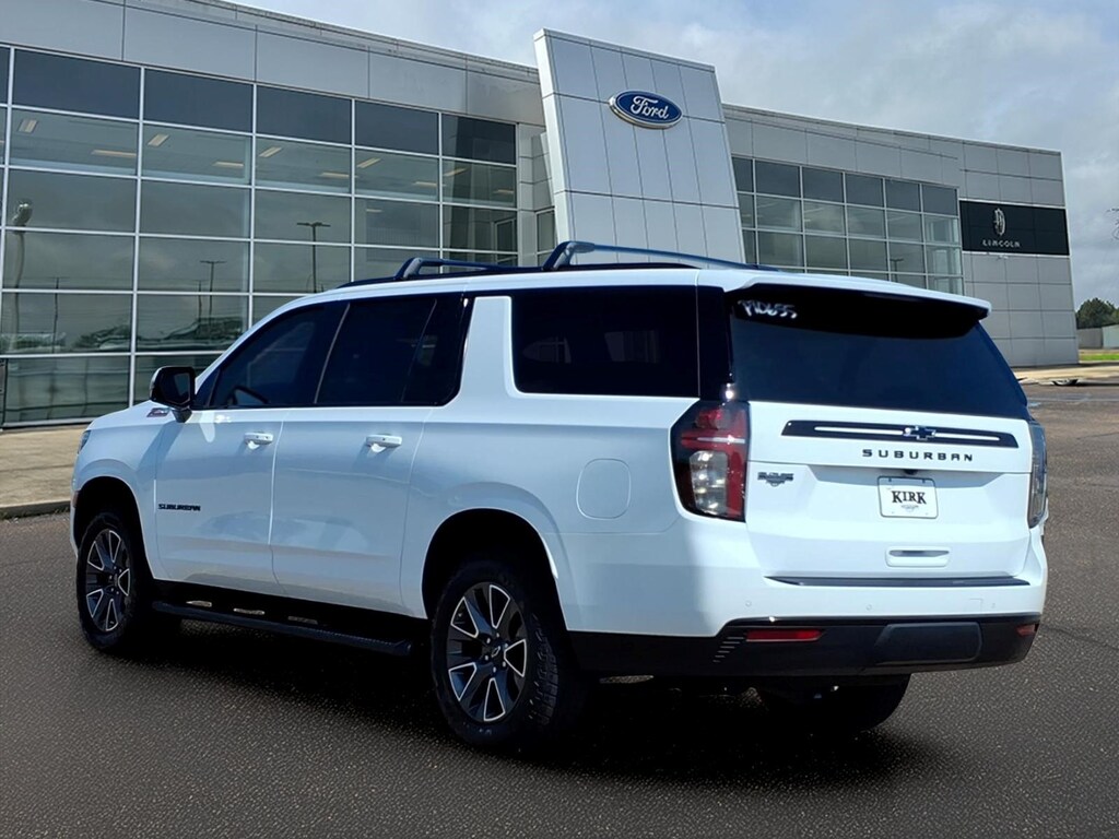 Used 2024 Chevrolet Suburban Z71 Sport Utility