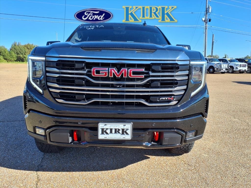 Used 2024 GMC Sierra AT4 Crew Cab