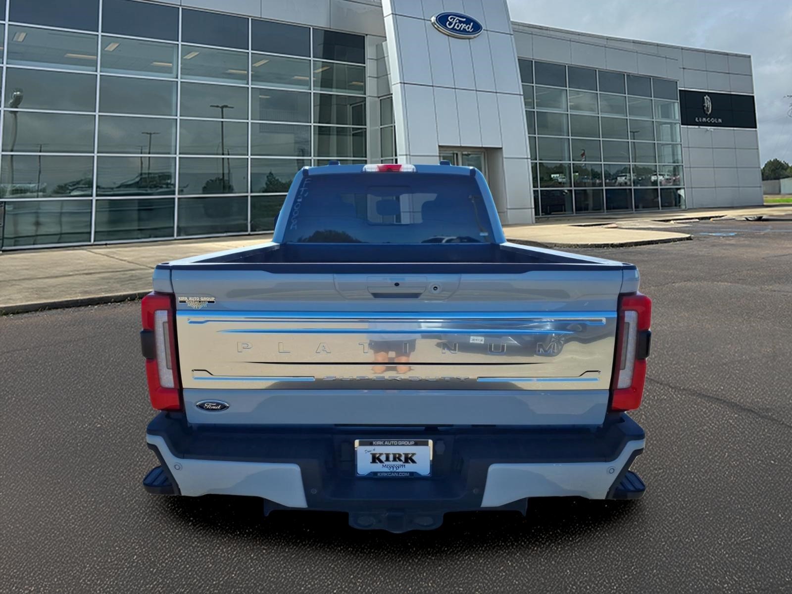 Used 2025 Ford F-250 Platinum Crew Cab