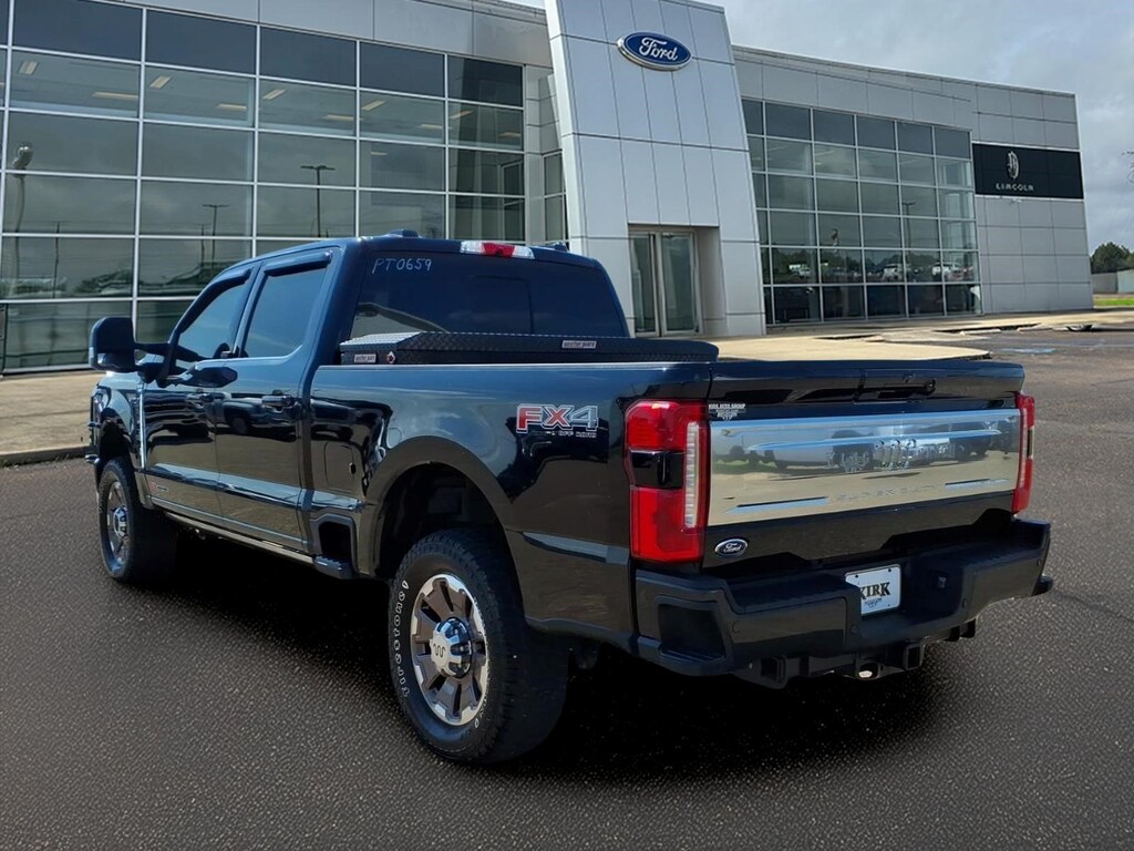 Used 2025 Ford F-250 King Ranch Crew Cab