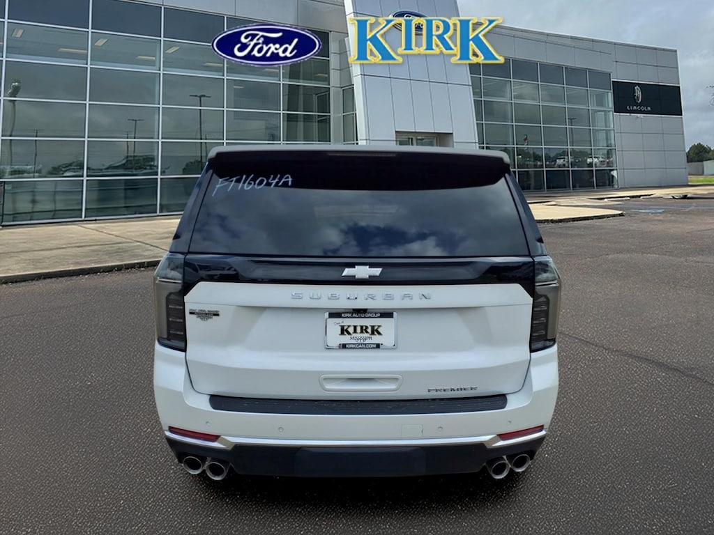 Used 2025 Chevrolet Suburban Premier Sport Utility