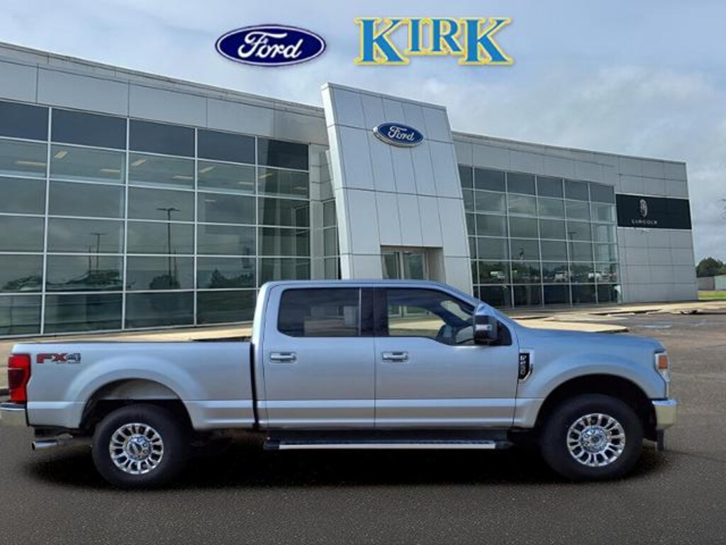 Certified 2022 Ford F-250 XLT CREW CAB SHORT BED TRUCK