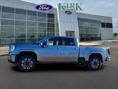 2024 GMC Sierra 2500HD Denali Ultimate Crew Cab Short Bed Truck