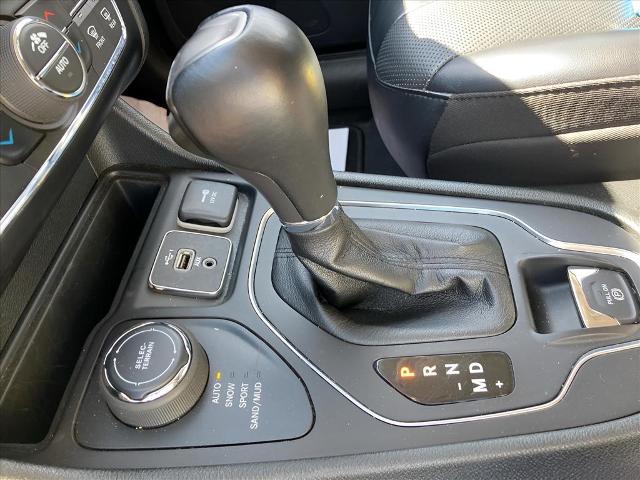 2022 Jeep Cherokee Latitude Lux - Photo 17