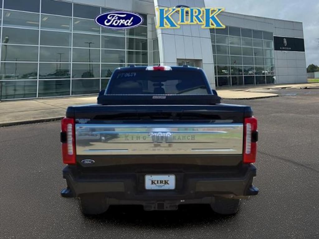 Used 2025 Ford F-250 King Ranch Crew Cab Short Bed Truck