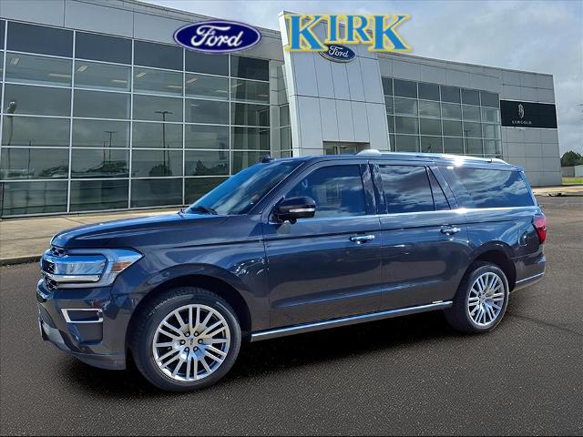 2023 Ford Expedition Limited's photo
