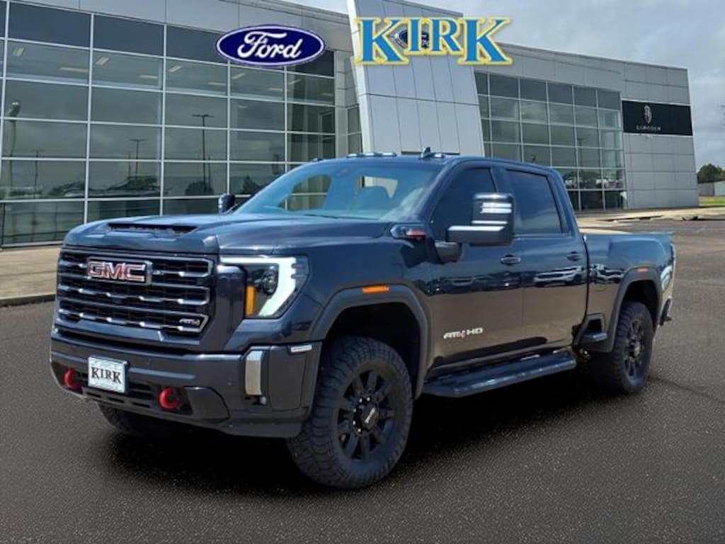 Used 2024 GMC Sierra 2500HD AT4 Crew Cab Short Bed Truck