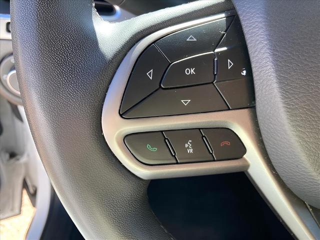 2022 Jeep Cherokee Latitude Lux - Photo 13