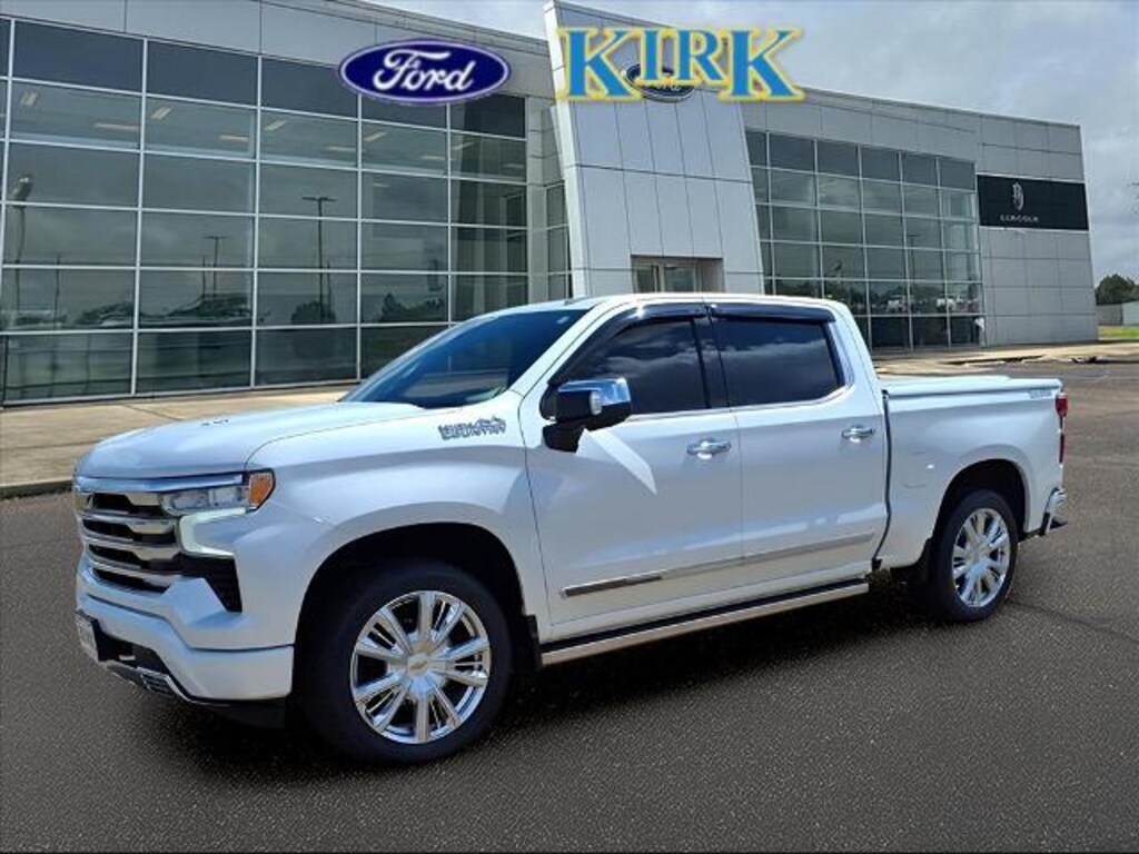 Used 2022 Chevrolet Silverado 1500 High Country Crew Cab Short Bed Truck