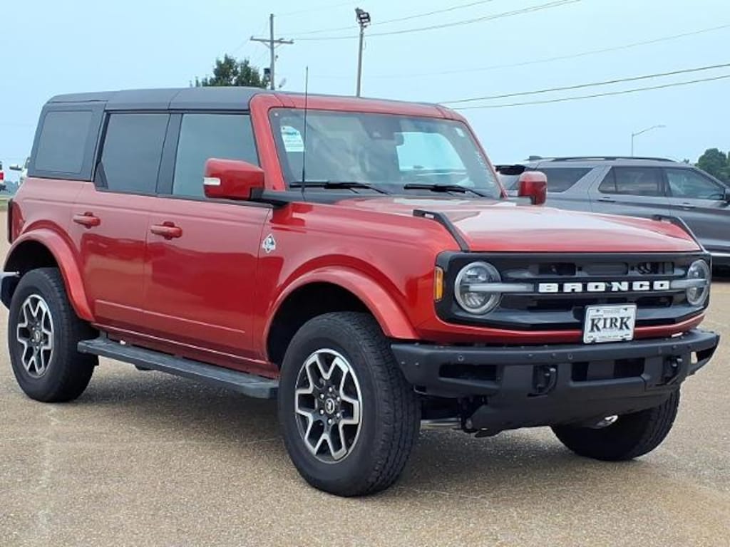 Used 2024 Ford Bronco Outer Banks SUV