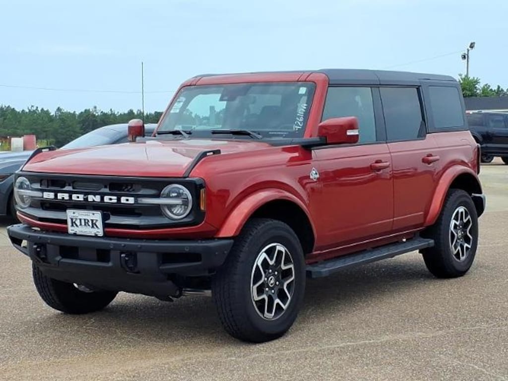 Used 2024 Ford Bronco Outer Banks SUV