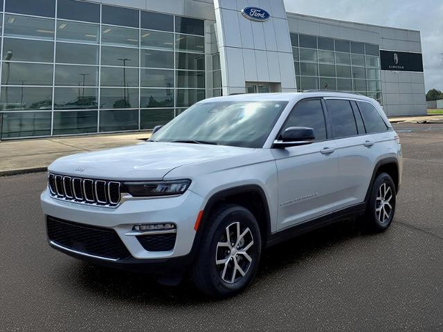 Used 2024 Jeep Grand Cherokee Limited SUV