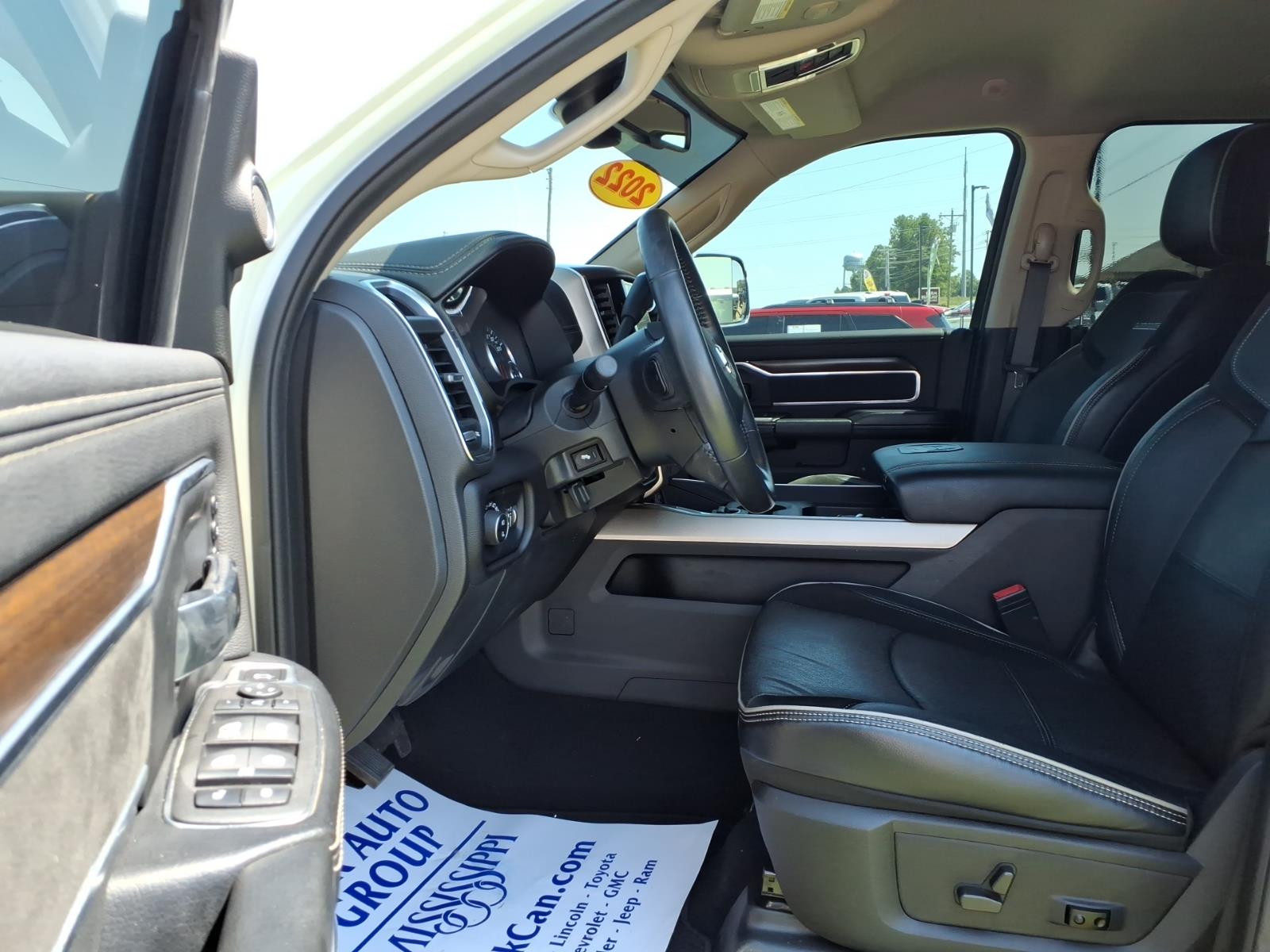2022 RAM Ram 3500 Pickup Laramie - Photo 15