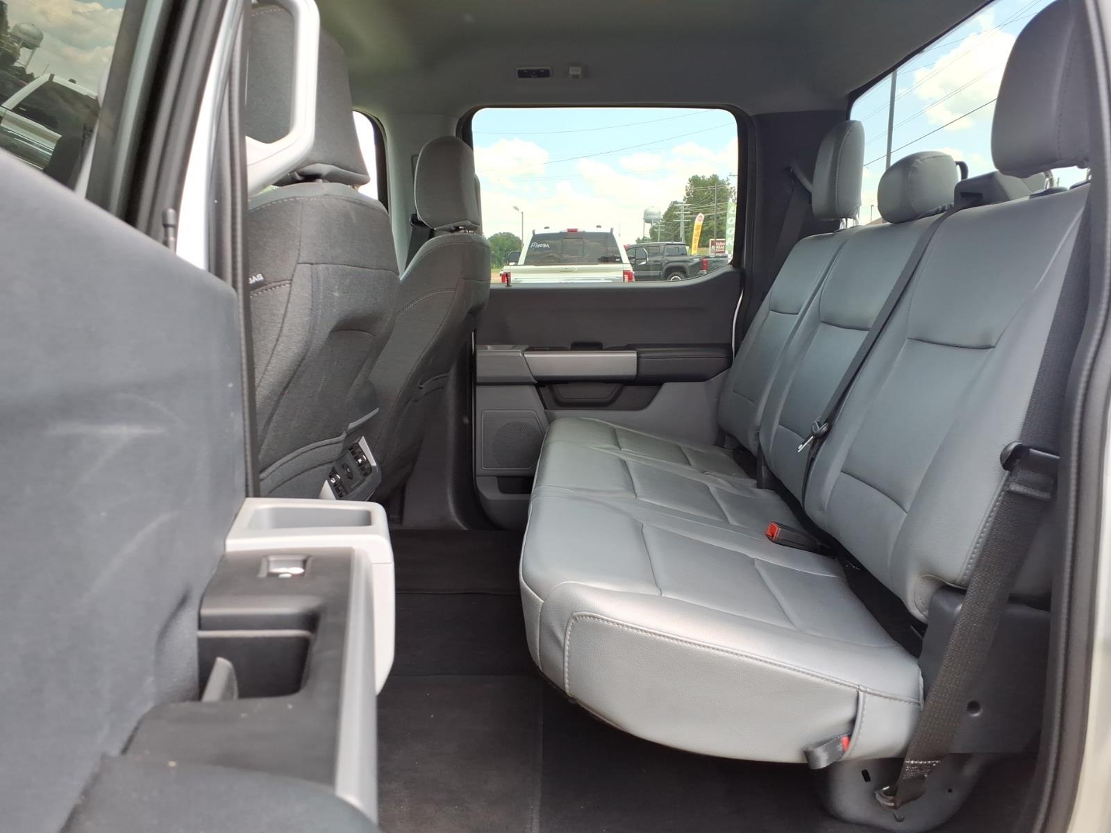 2024 Ford F-350 Super Duty XLT - Photo 10