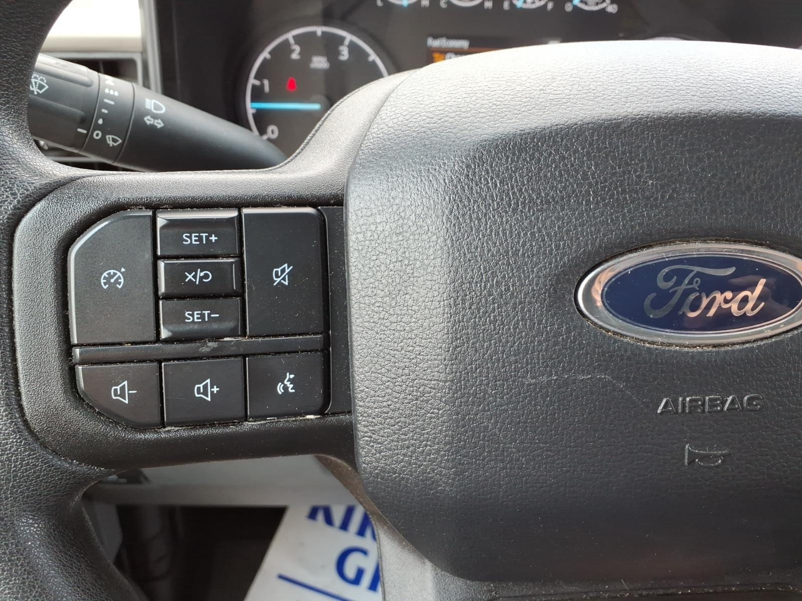 2024 Ford F-350 Super Duty XLT - Photo 17