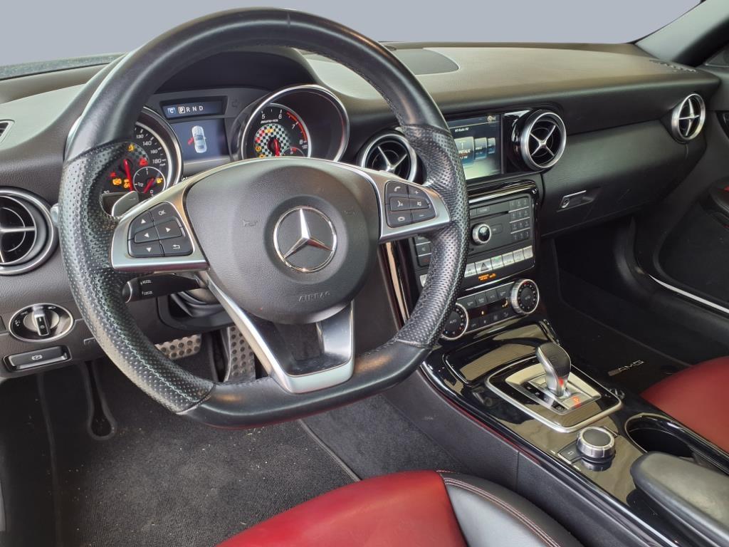 2020 Mercedes-Benz SLC Roadster AMG SLC43 - Photo 9