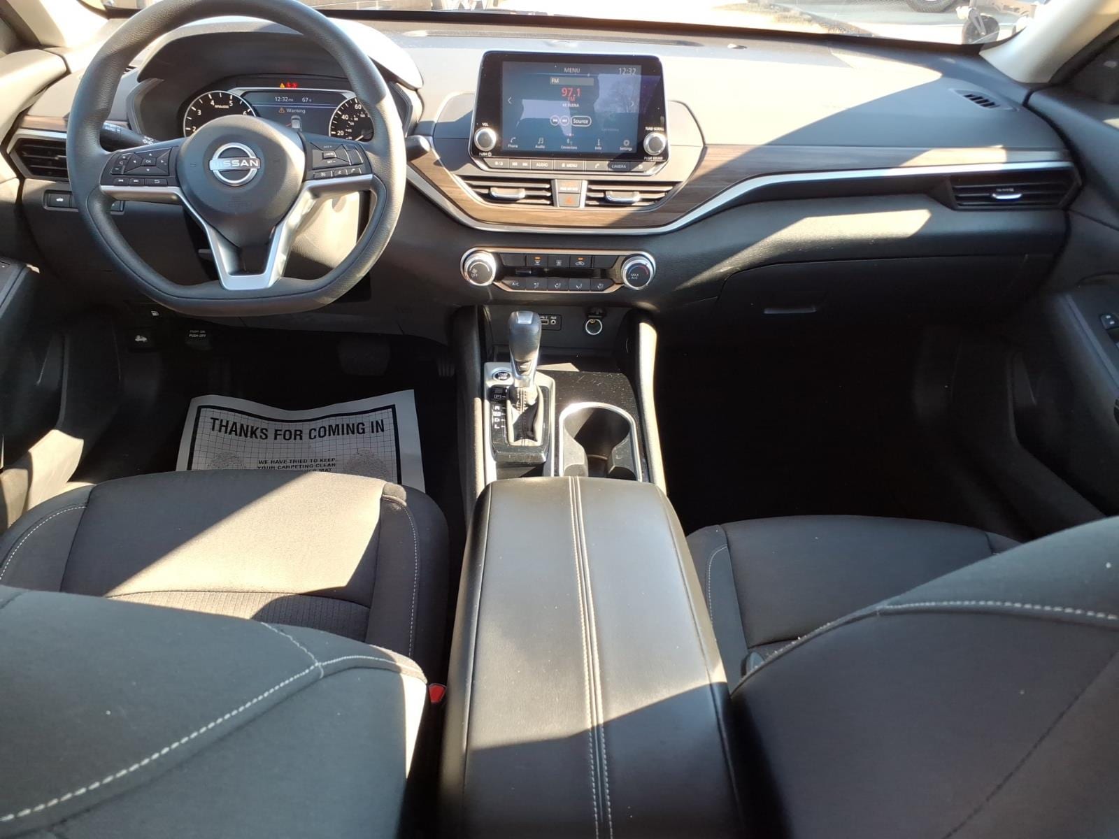 2024 Nissan Altima SV - Photo 12