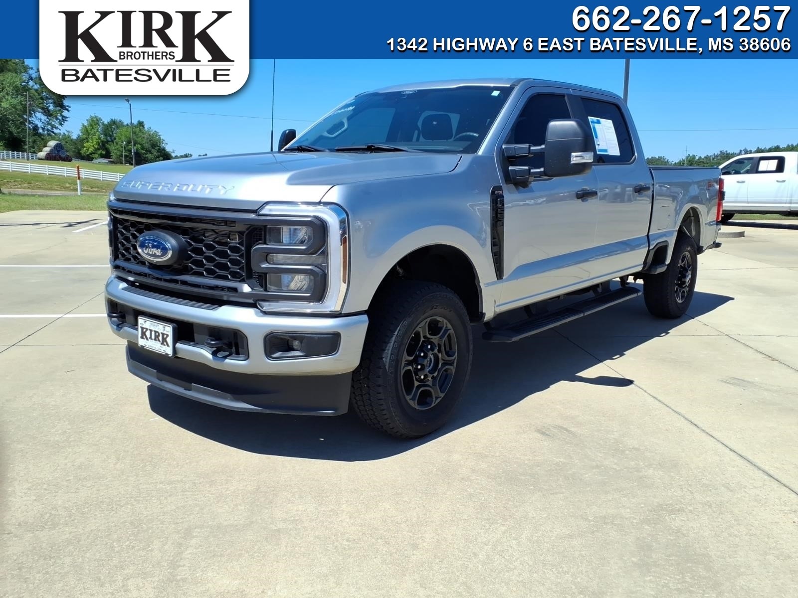 2024 Ford F-250 XL 4x4 Crew Cab 6-3/4' Box's photo