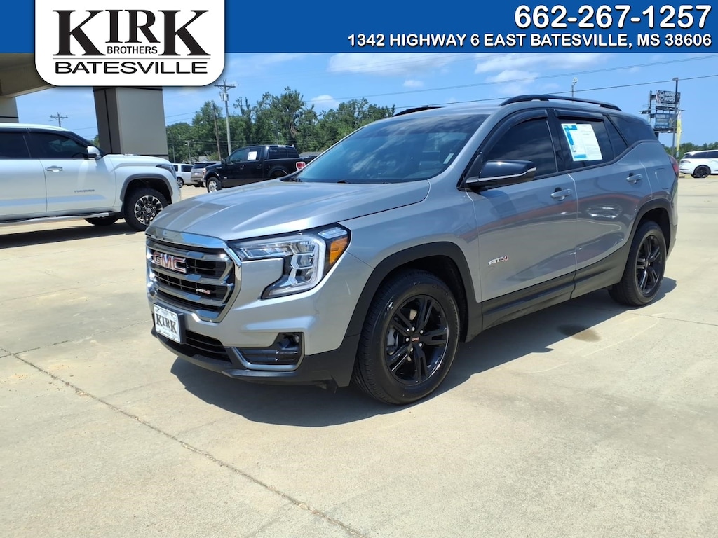 Used 2024 GMC Terrain AT4 SUV