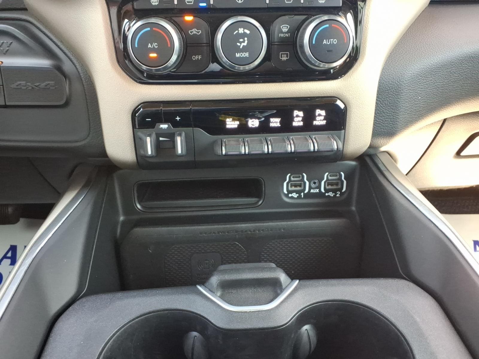 2022 RAM Ram 3500 Pickup Laramie - Photo 21