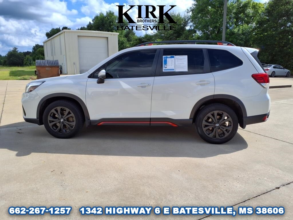 2020 Subaru Forester Sport photo 2