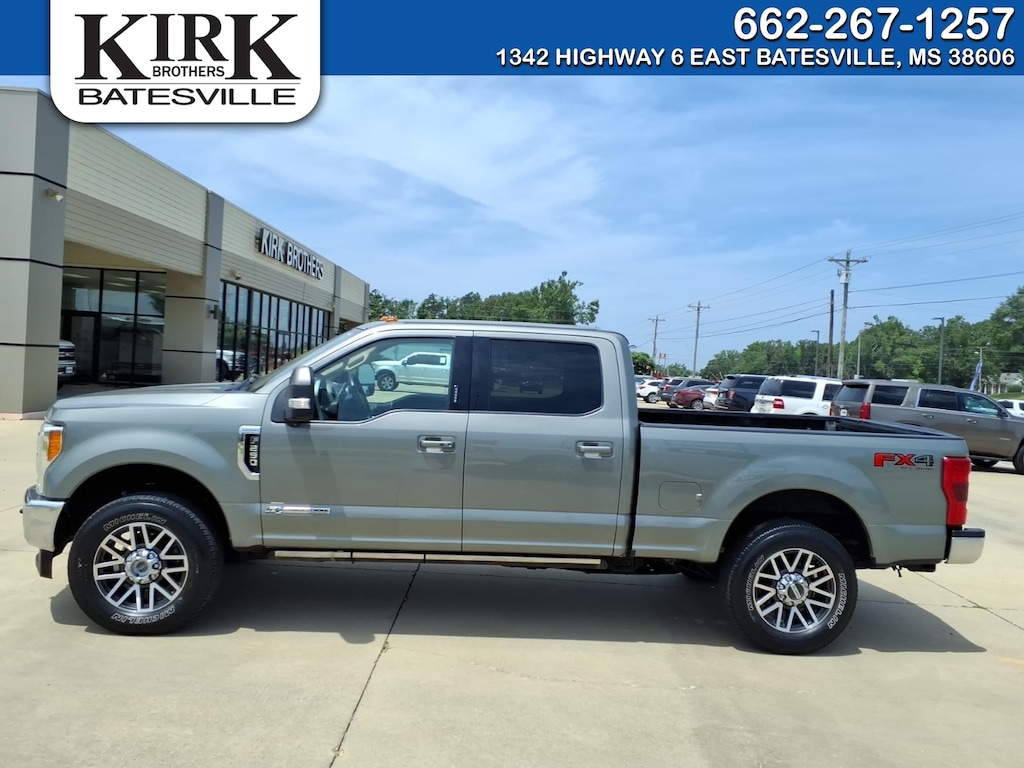 Used 2019 Ford F-250 Lariat Truck Crew Cab