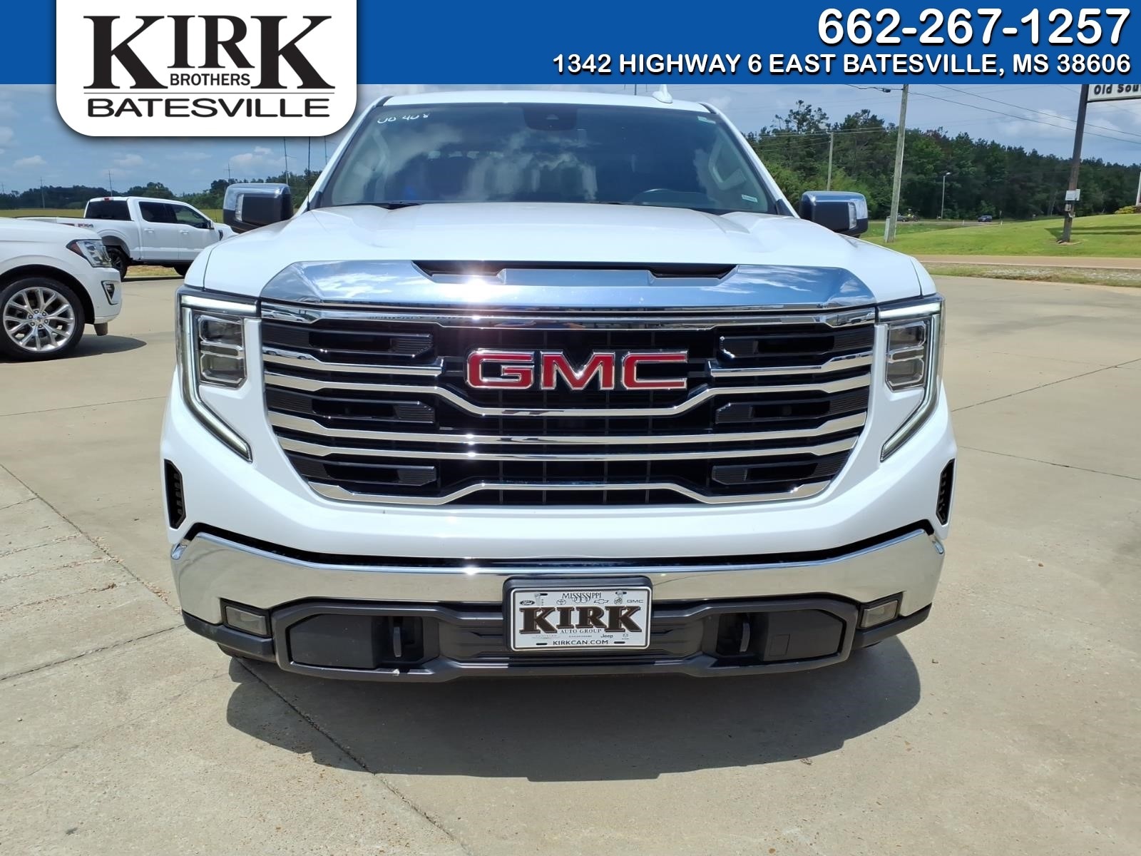 2025 GMC Sierra 1500 SLT - Photo 8