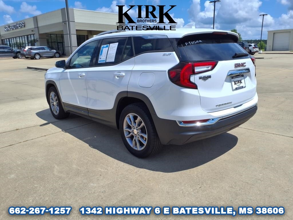 2022 Gmc Terrain SLT photo 3