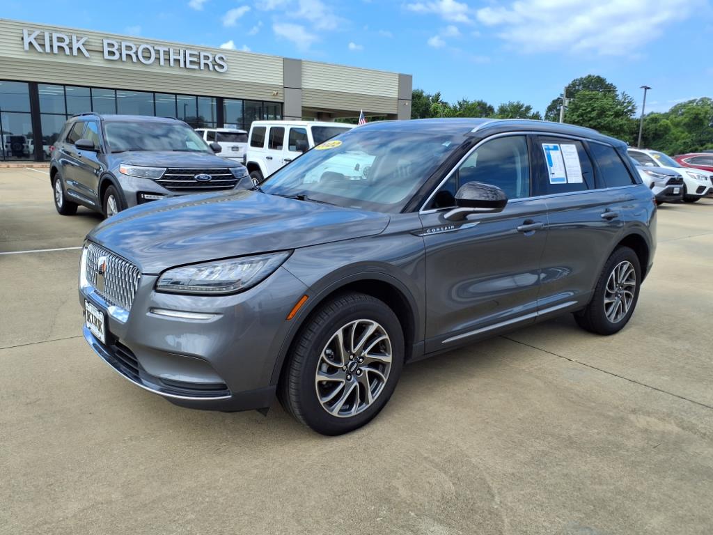 2022 Lincoln Corsair Base