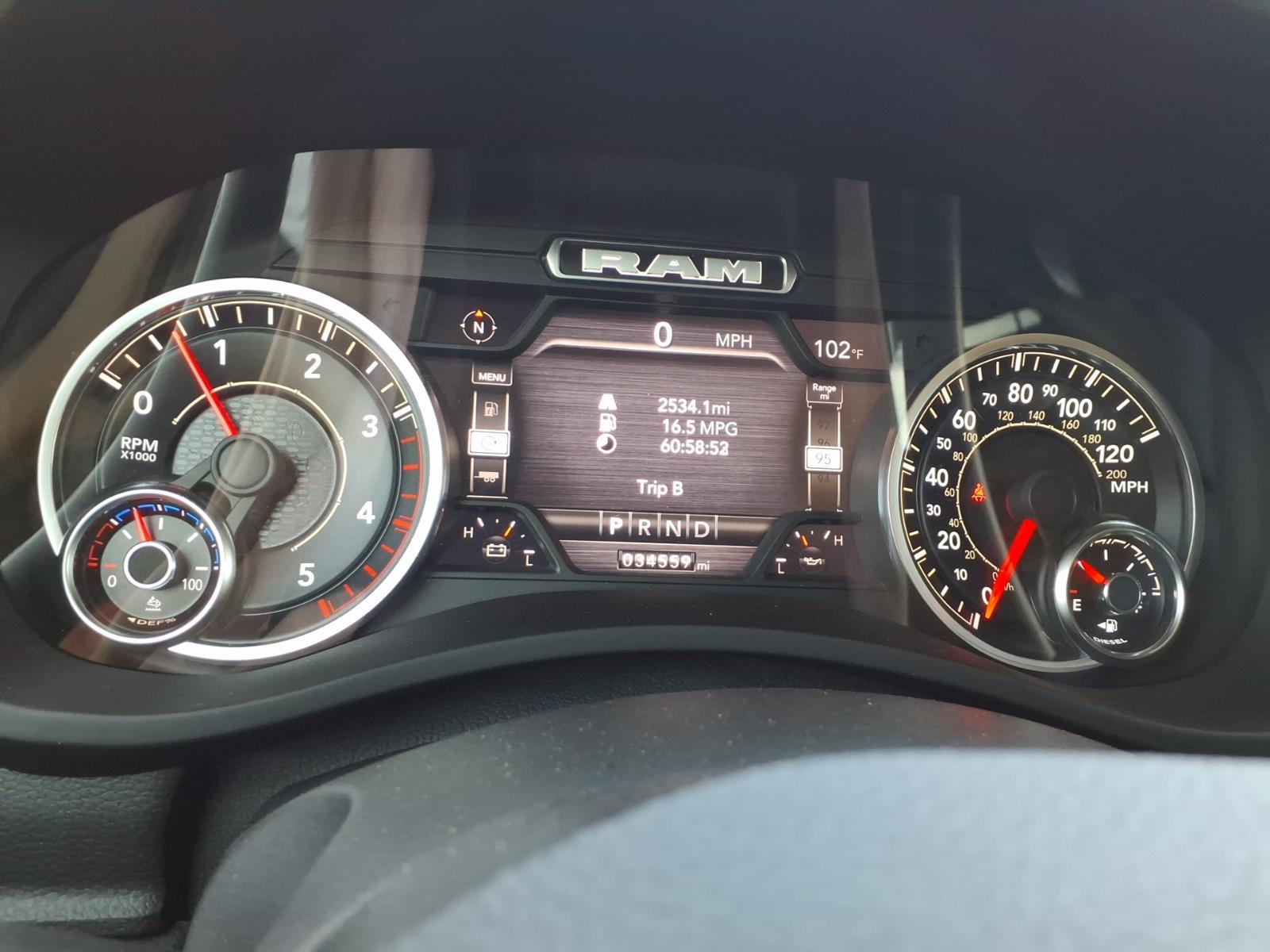 2022 RAM Ram 3500 Pickup Laramie - Photo 17