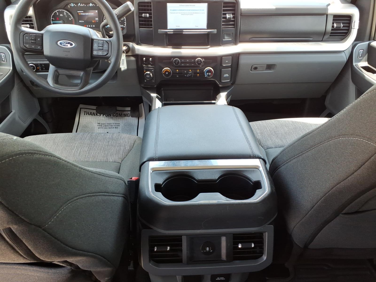 2024 Ford F-250 Super Duty XLT - Photo 13