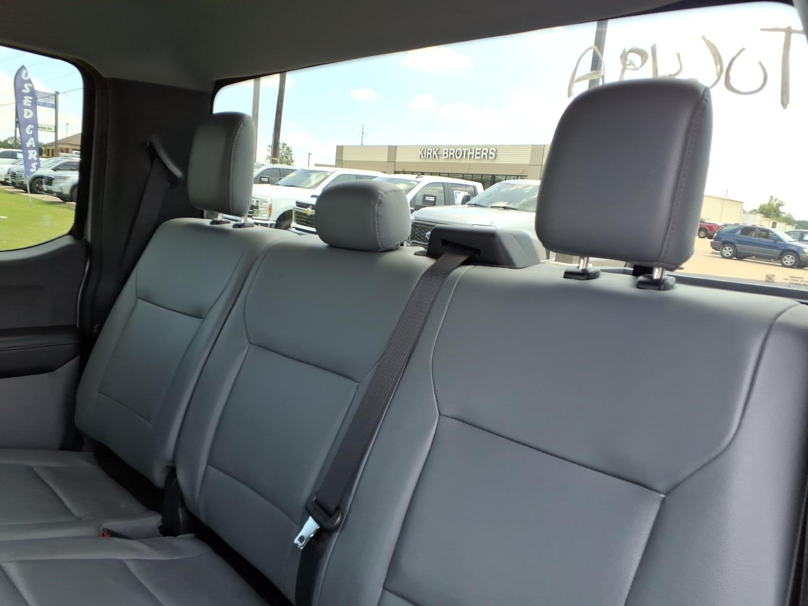 2024 Ford F-350 Super Duty XLT - Photo 11