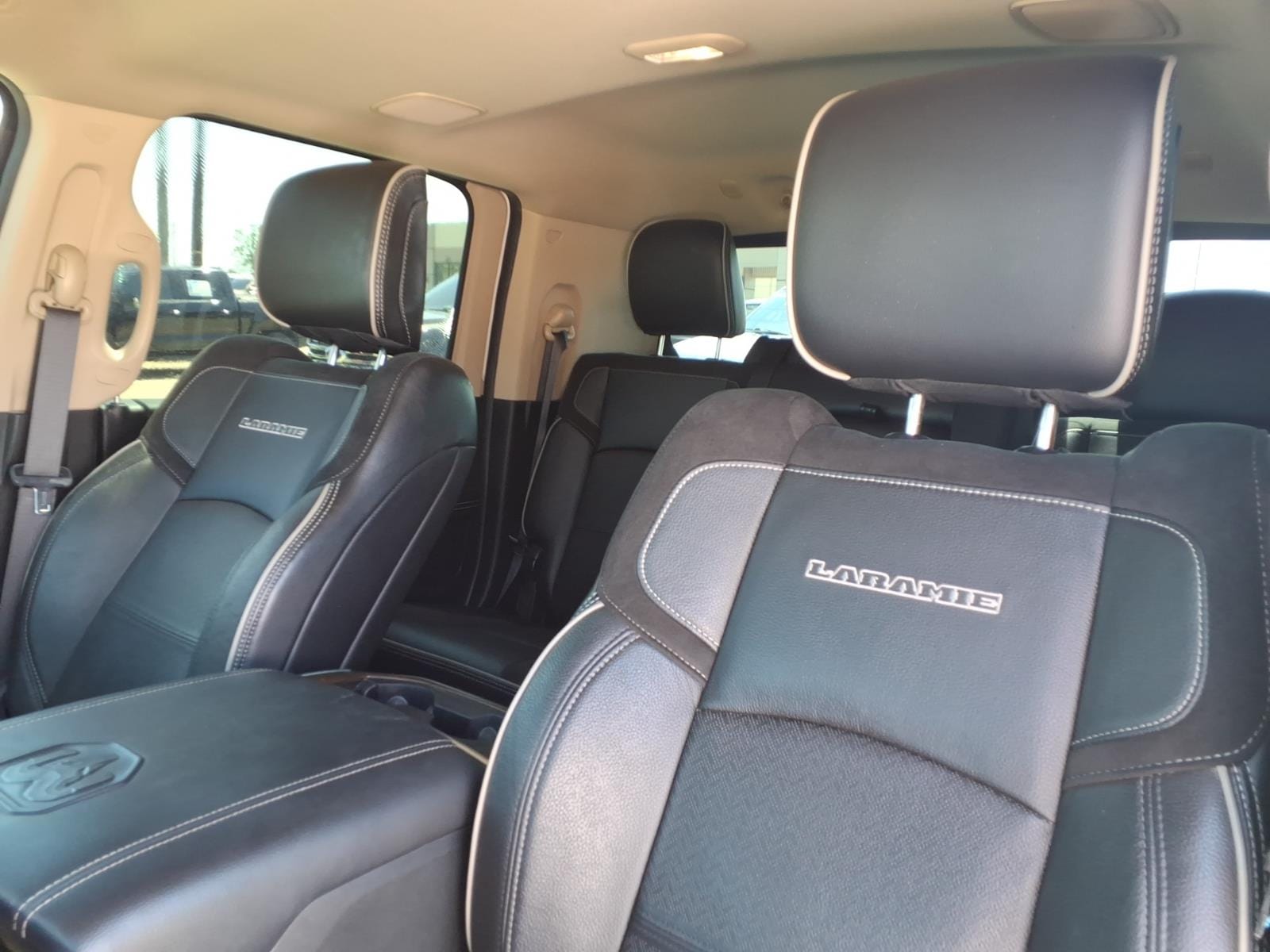 2022 RAM Ram 3500 Pickup Laramie - Photo 16