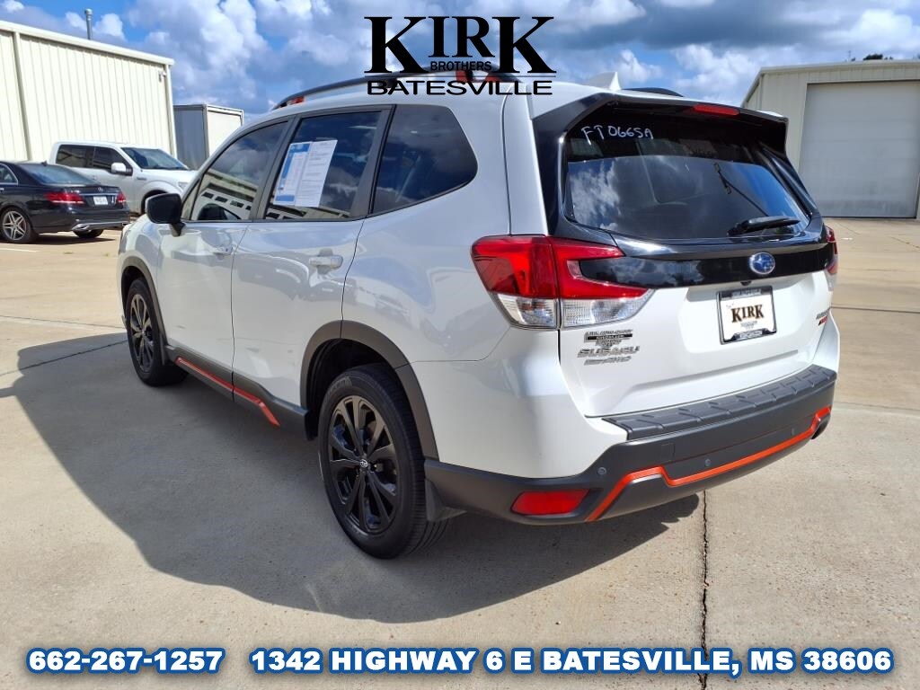 2020 Subaru Forester Sport photo 3