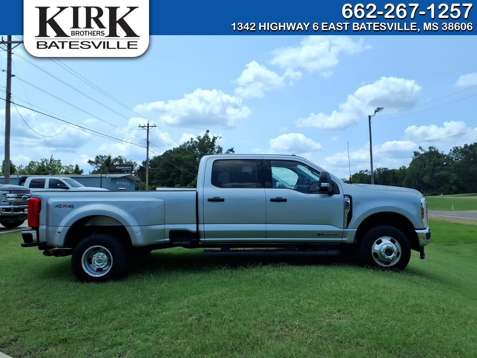 2024 Ford F-350 Super Duty XLT - Photo 6