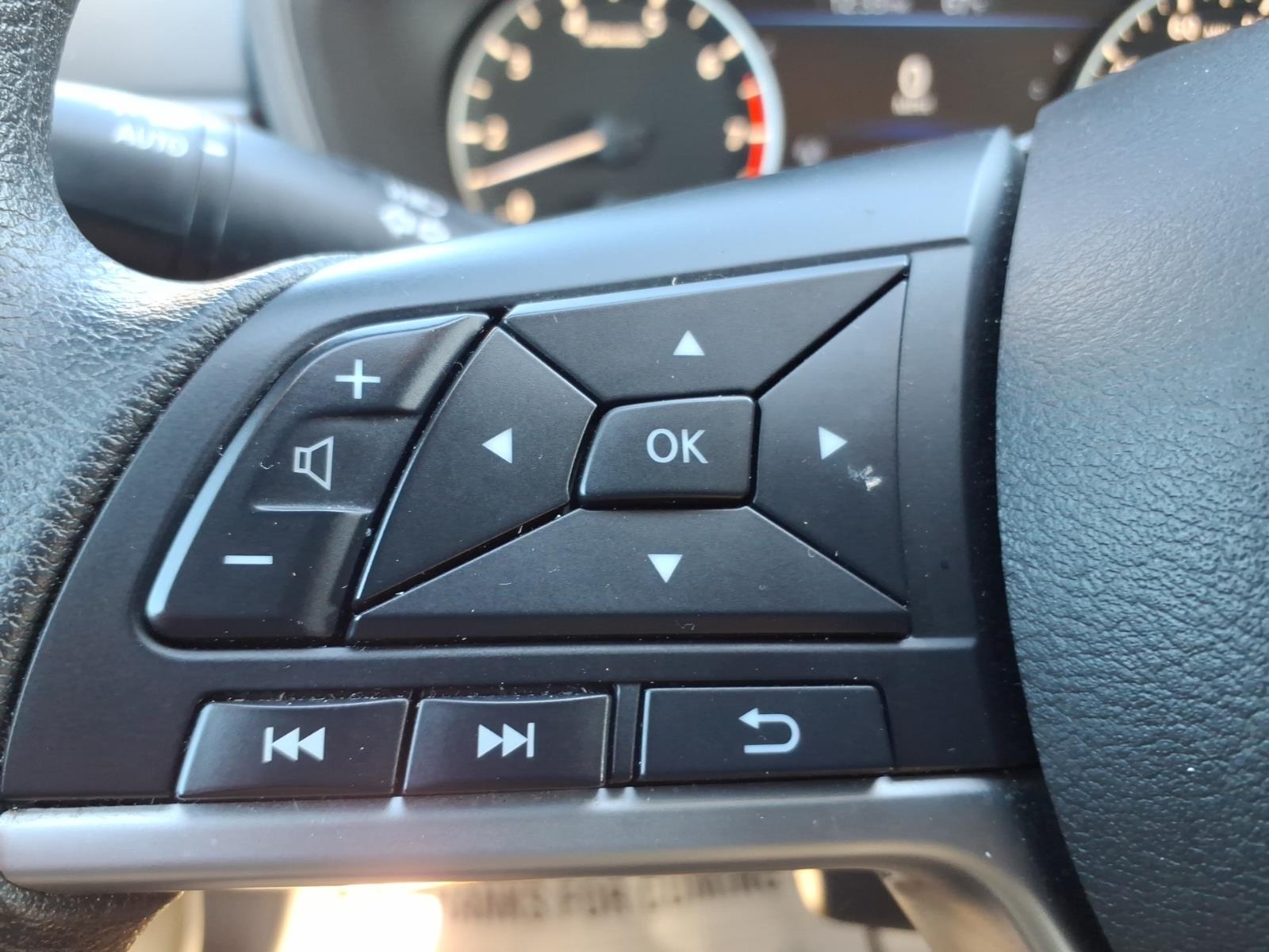 2024 Nissan Altima SV - Photo 19