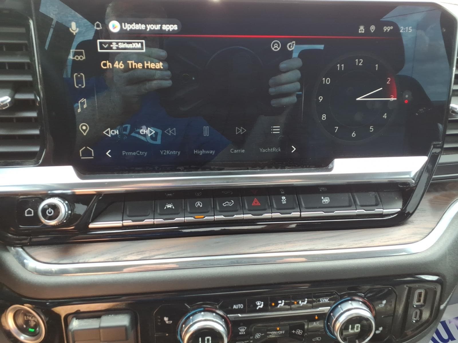 2025 GMC Sierra 1500 SLT - Photo 21