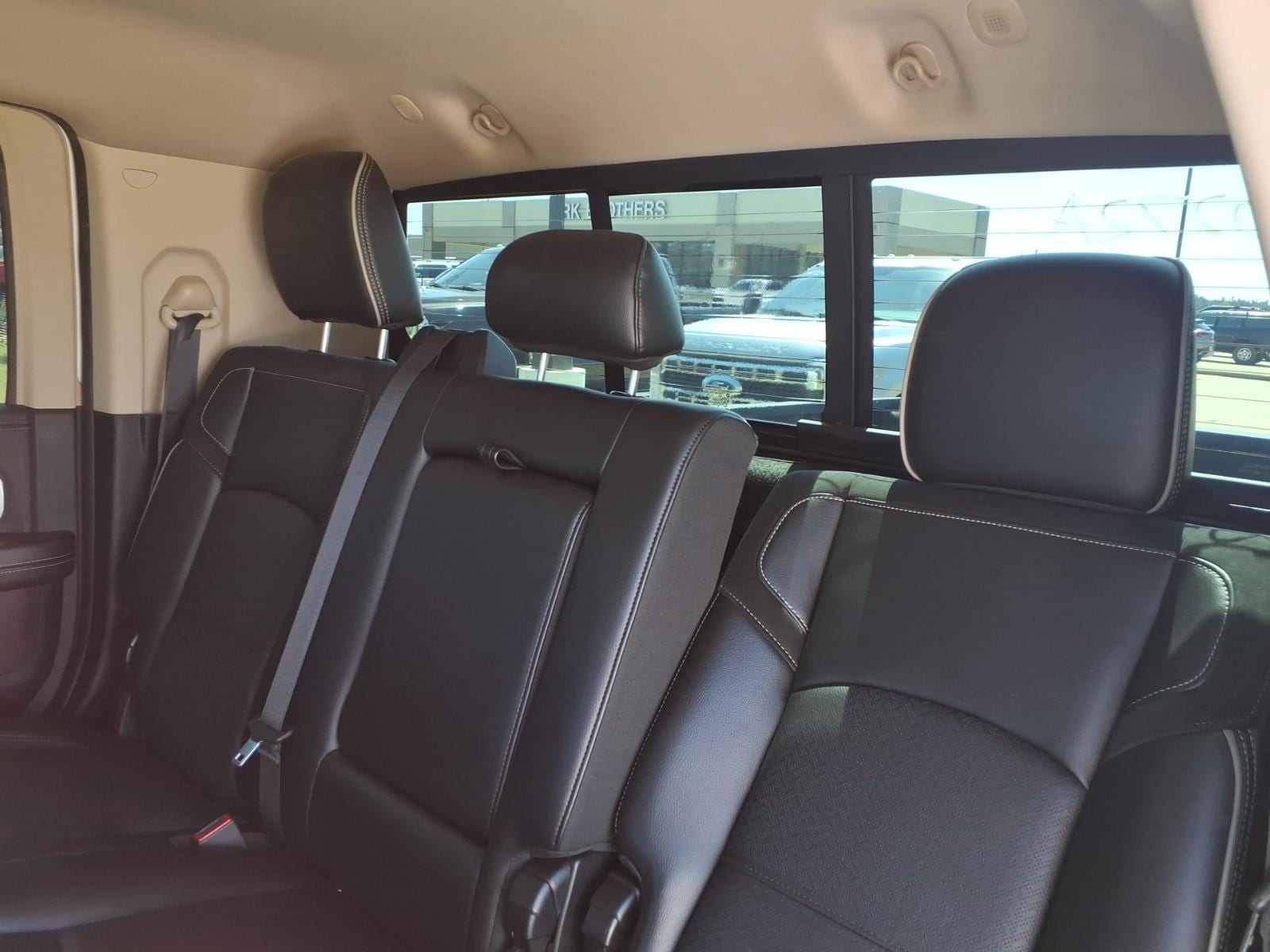 2022 RAM Ram 3500 Pickup Laramie - Photo 12