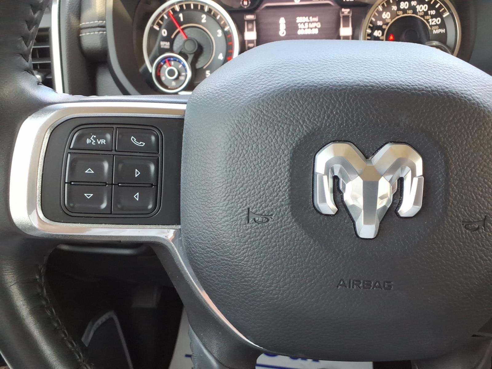 2022 RAM Ram 3500 Pickup Laramie - Photo 18