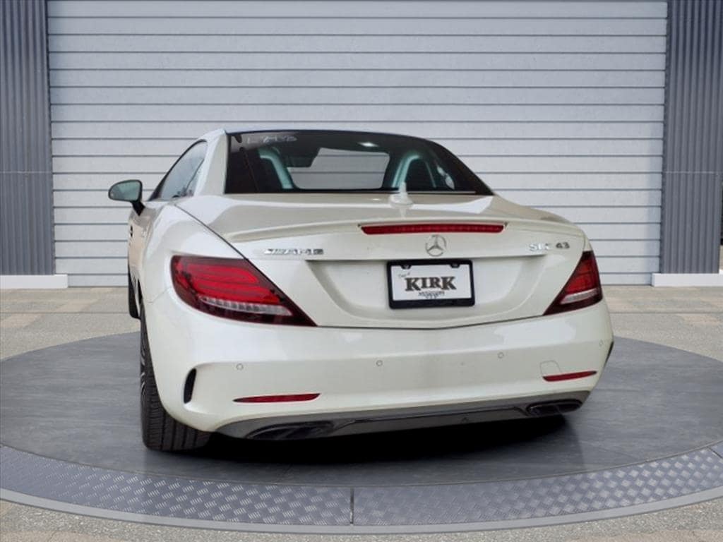 2020 Mercedes-Benz SLC Roadster AMG SLC43 - Photo 32