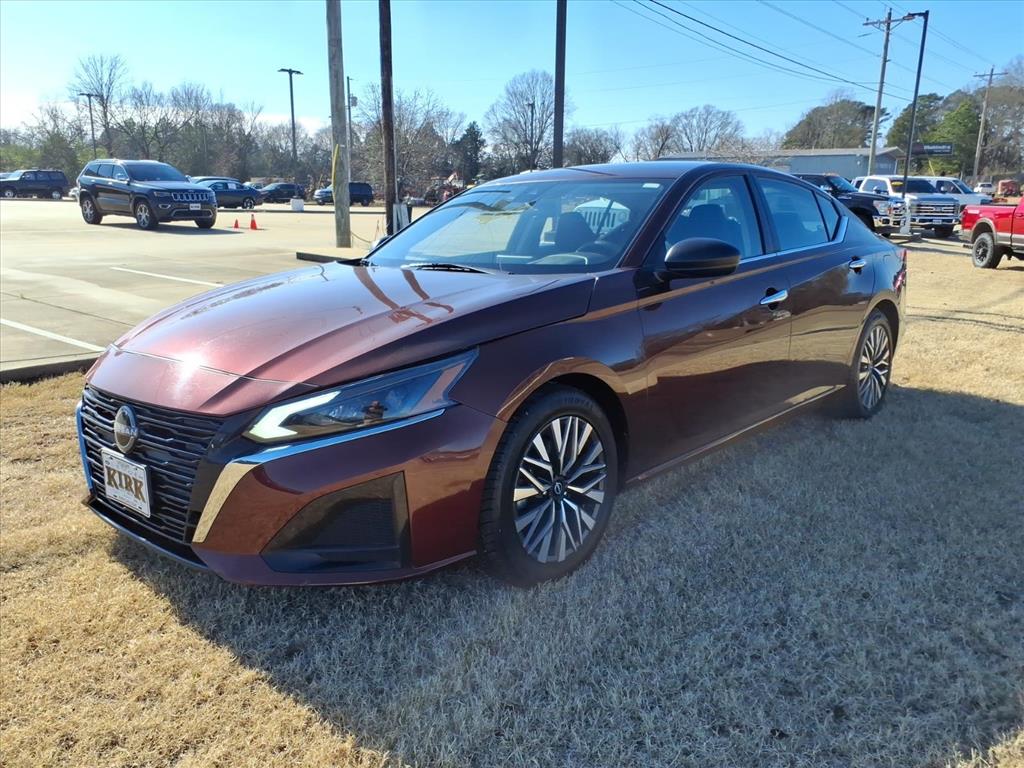 2024 Nissan Altima SV