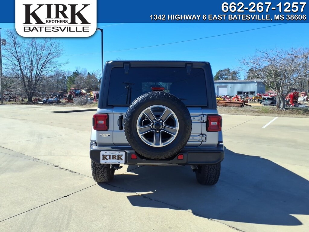 Used 2021 Jeep Wrangler Unlimited Sahara SUV