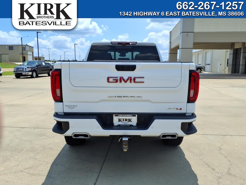 Used 2024 GMC Sierra 1500 AT4 Truck Crew Cab