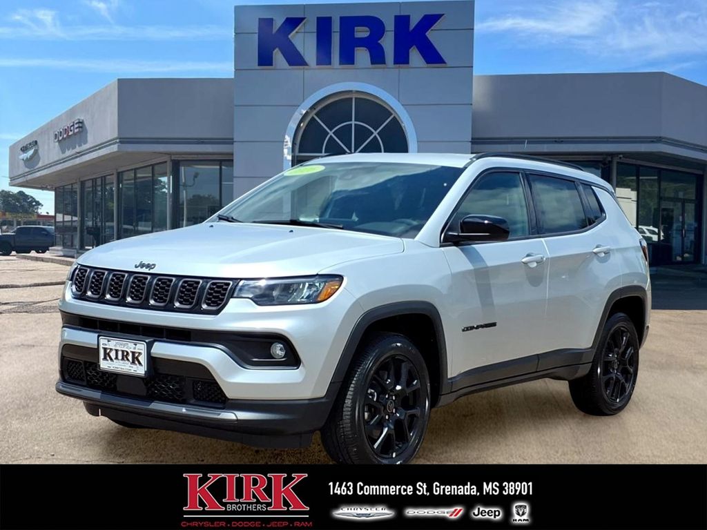 2026 Jeep Compass Latitude Altitude Latitude Altitude 4x4