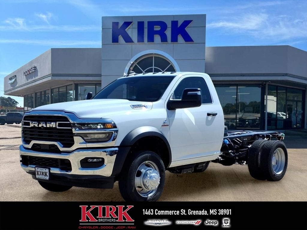 2026 Ram 4500 Chassis Cab Tradesman Tradesman 4x4 Reg Cab 60 CA 144.5 WB
