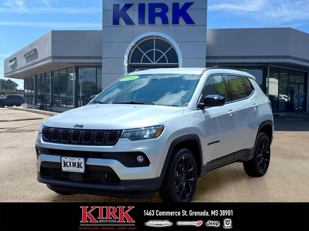 2026 Jeep Compass Latitude Altitude Latitude Altitude 4x4