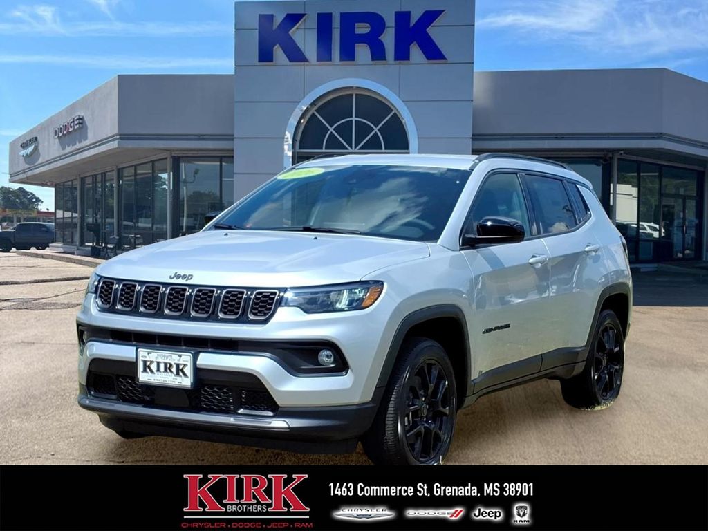 2026 Jeep Compass Latitude Altitude Latitude Altitude 4x4