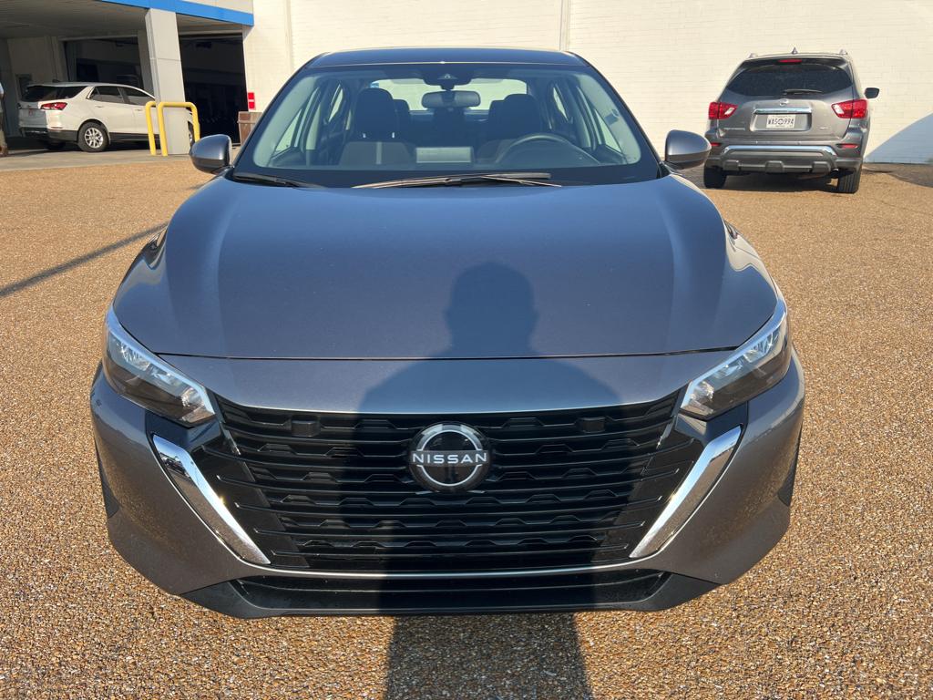 2024 Nissan Sentra SV photo 2